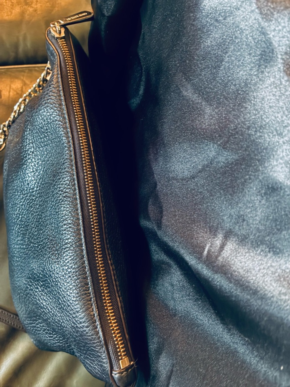 Michael Kors Dark Navy Soft Pebbled Leather Crossbody Set with Gold hardware - Picture 10 of 14